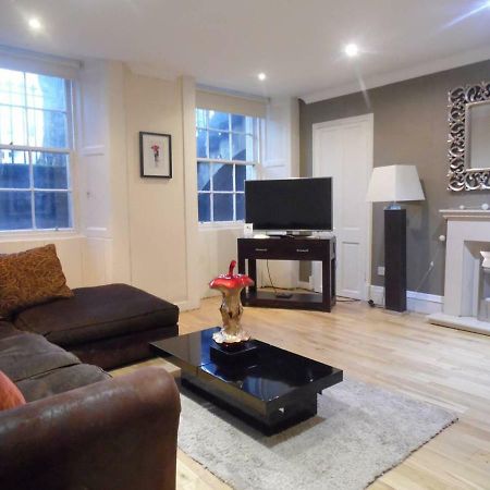 West End -Stunning, 2 Bedroom, Main Door Flat With Private Parking Glasgow Zewnętrze zdjęcie