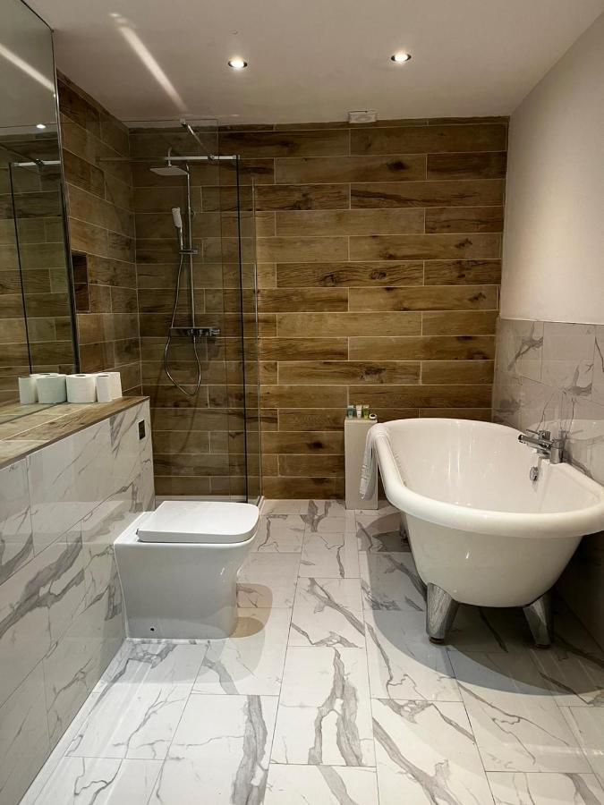 West End -Stunning, 2 Bedroom, Main Door Flat With Private Parking Glasgow Zewnętrze zdjęcie